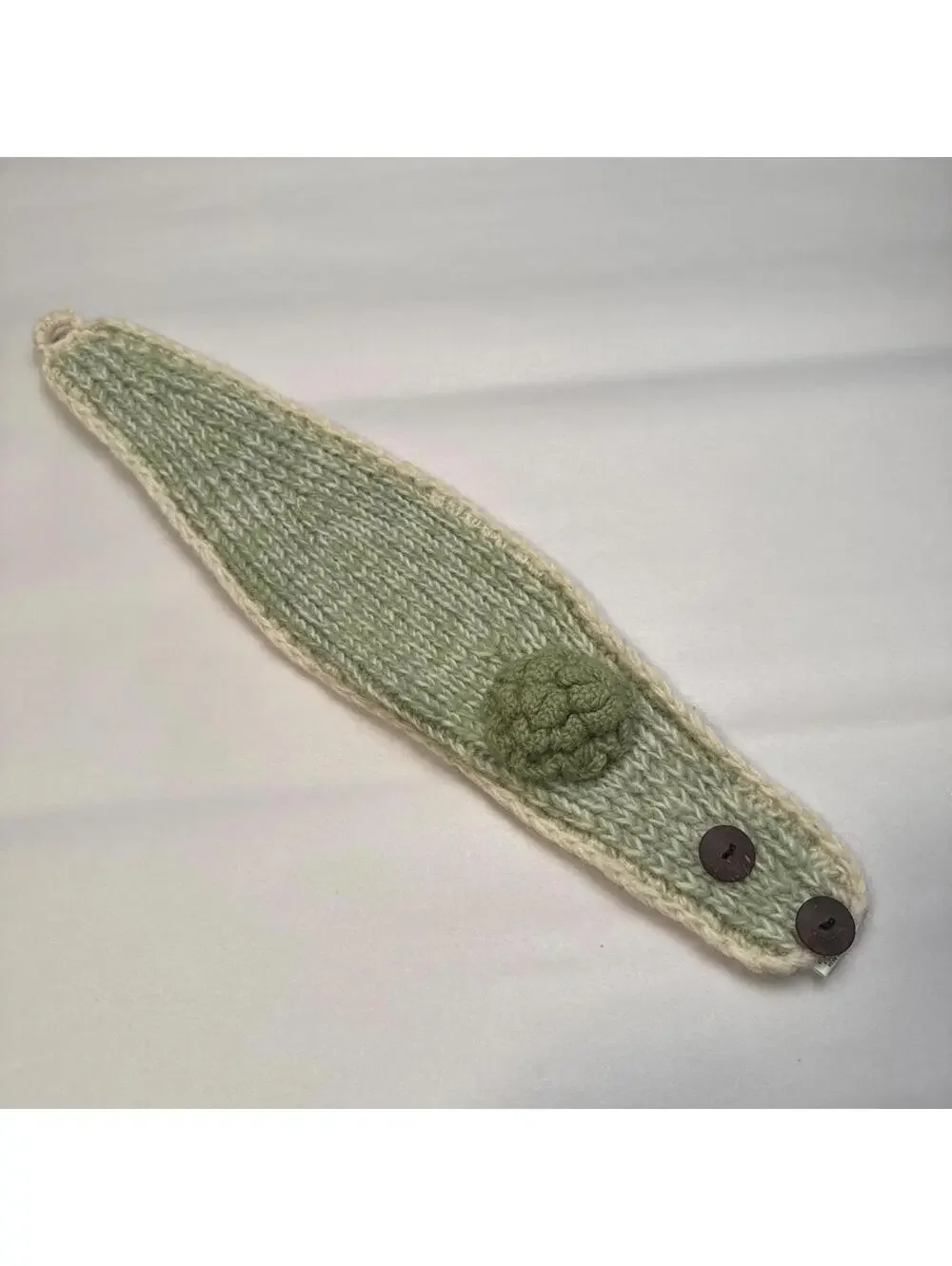 Vintage 100% Wool Hand-Knit Ear Warmer Headband Sage Green crochet flower detail
